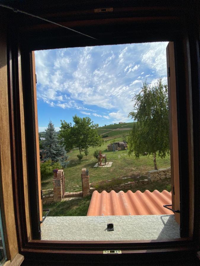 Bed and Breakfast Papillons à Clavesana Extérieur photo